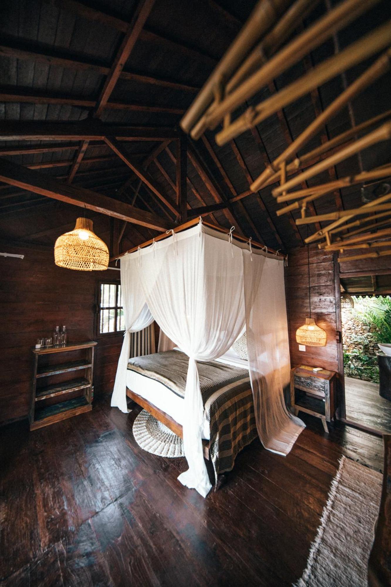 Villa Ellya Areguling, For 8-10 Pax Kuta  Exterior photo