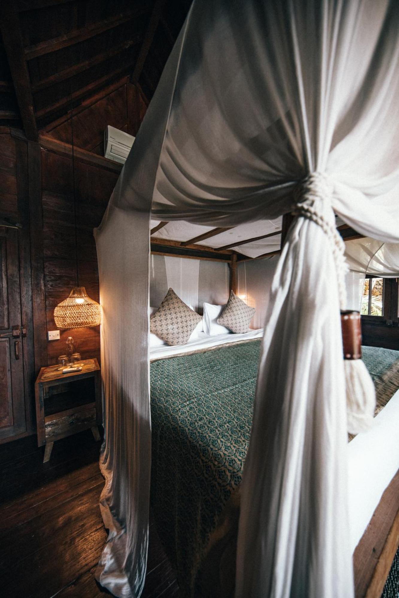 Villa Ellya Areguling, For 8-10 Pax Kuta  Exterior photo
